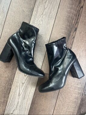 ASOS black patent faux leather ankle boots women’s size 9